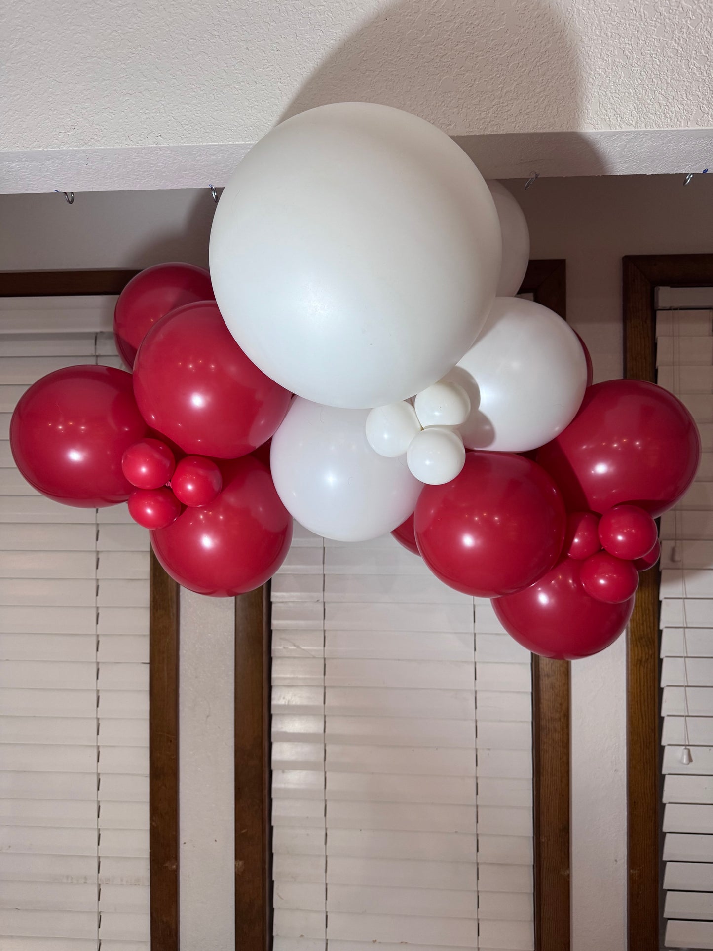 Grab and Go Balloon Garland